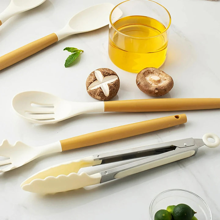 Gourmetific Utensil Essentials